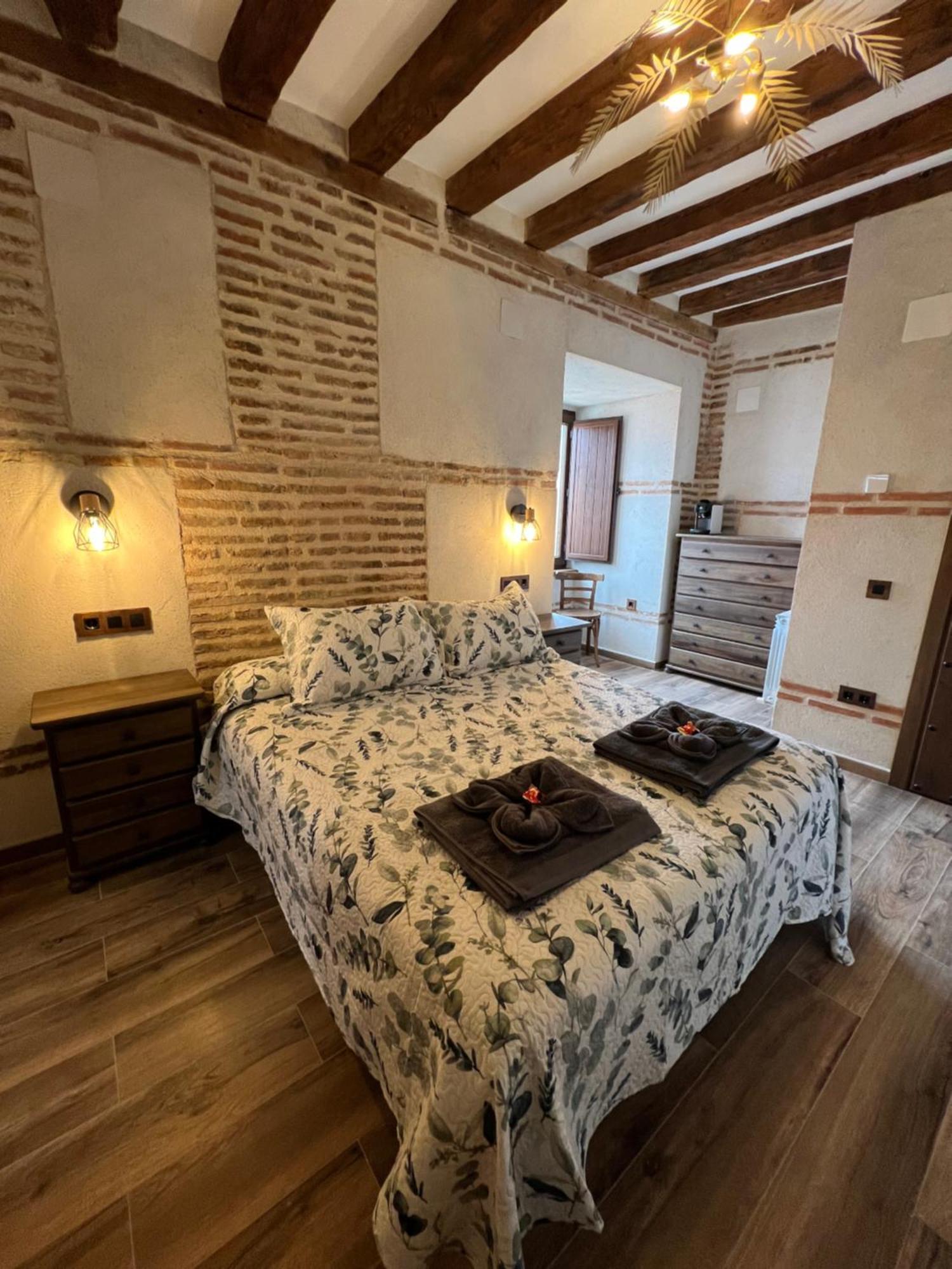 Casa Rural El Torreon Фонтиверос Экстерьер фото